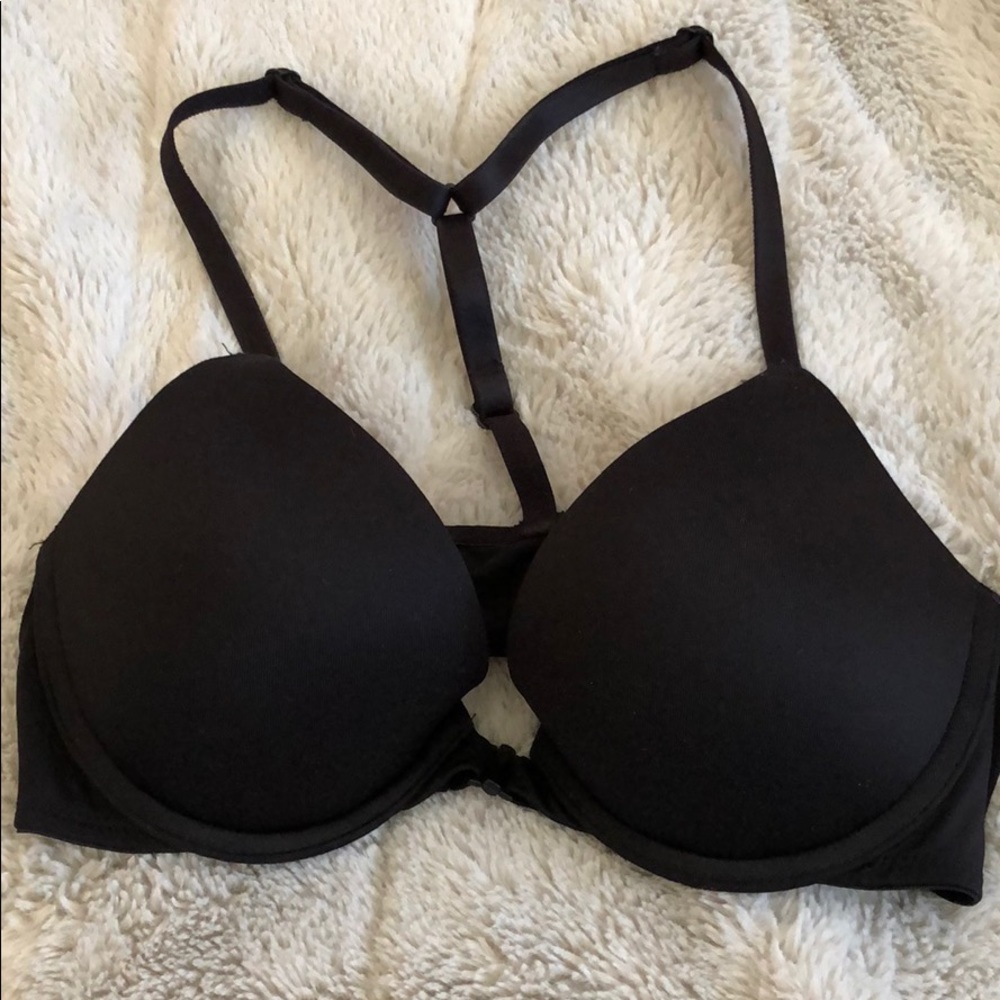 NEW vs pink bra